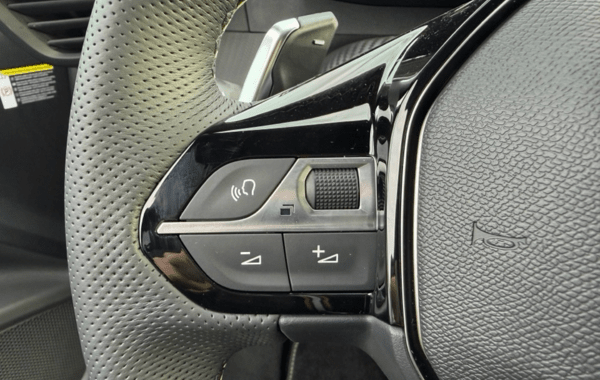 peugeot-2008-1-2-hybrid-145ch-gt-e-dcs6 - 157514686