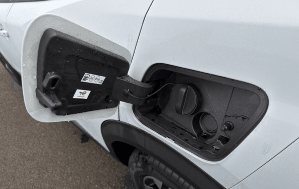 peugeot-2008-1-2-hybrid-145ch-gt-e-dcs6 - 157514686