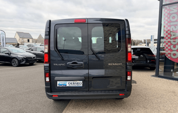 renault-trafic-iii-combi-l2-2-0-blue-dci-150ch-s-s-zen-8-places-e6e - 157634686