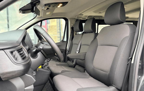 renault-trafic-iii-combi-l2-2-0-blue-dci-150ch-s-s-zen-8-places-e6e - 157634686