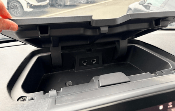 renault-trafic-iii-combi-l2-2-0-blue-dci-150ch-s-s-zen-8-places-e6e - 157634686