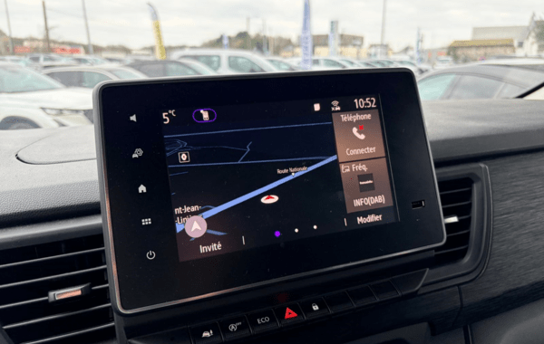 renault-trafic-iii-combi-l2-2-0-blue-dci-150ch-s-s-zen-8-places-e6e - 157634686