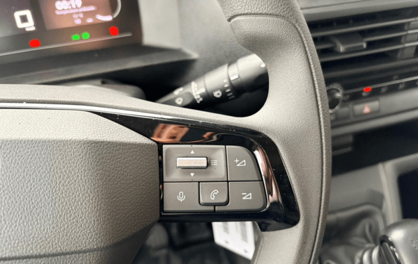 peugeot-expert-fg-m-1-5-diesel-120ch - 157694686