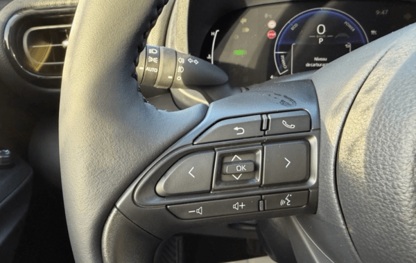 toyota-yaris-cross-130h-design-my25 - 157774686