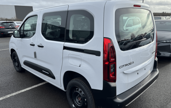 citroen-berlingo-taille-m-1-5-bluehdi-130ch-s-s-plus-5-places - 157844686