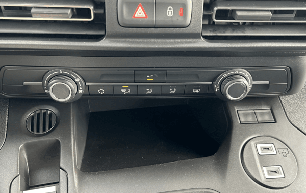 citroen-berlingo-taille-m-1-5-bluehdi-130ch-s-s-plus-5-places - 157844686