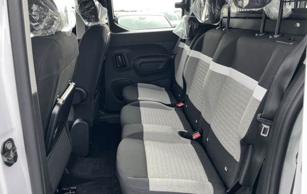 citroen-berlingo-taille-m-1-5-bluehdi-130ch-s-s-plus-5-places - 157844686