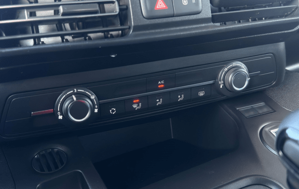 citroen-berlingo-taille-m-1-5-bluehdi-130ch-s-s-plus-5-places - 157854686