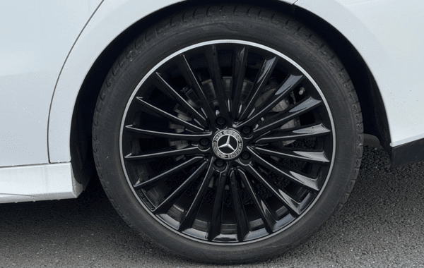 mercedes-cla-220-d-190ch-amg-line-8g-dct - 158144686