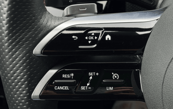 mercedes-cla-220-d-190ch-amg-line-8g-dct - 158144686