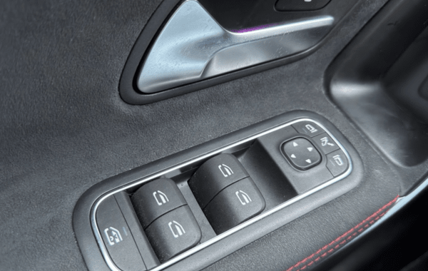 mercedes-cla-shooting-brake-200-d-150ch-amg-line-8g-dct - 158154686