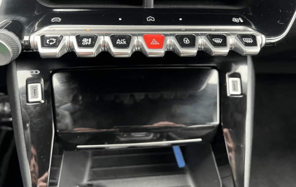 peugeot-2008-1-2-hybrid-145ch-allure-e-dcs6 - 158194686