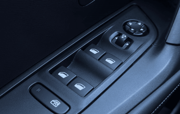 peugeot-2008-1-2-hybrid-145ch-allure-e-dcs6 - 158594686