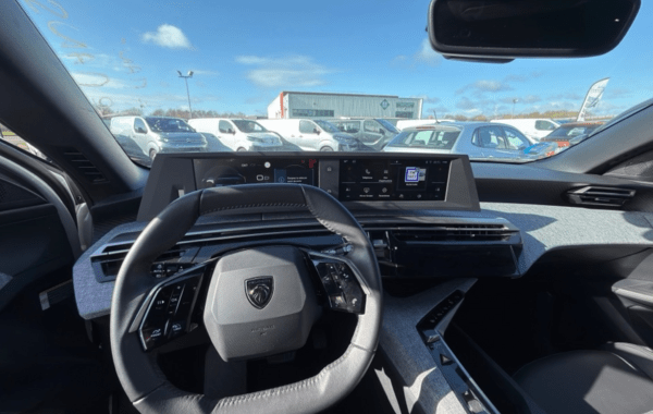 peugeot-5008-hybrid-145ch-allure-e-dcs6 - 158664686