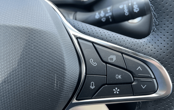 renault-symbioz-1-8-e-tech-full-hybrid-160ch-techno-26 - 158804686