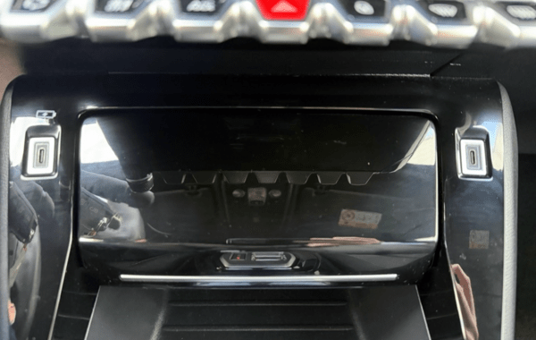 peugeot-2008-1-2-hybrid-145ch-allure-e-dcs6 - 159184686