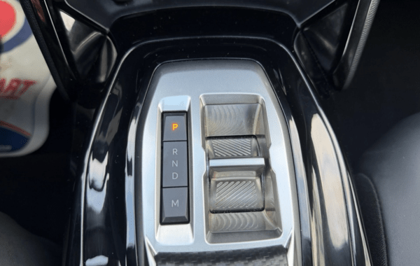 peugeot-2008-1-2-hybrid-145ch-allure-e-dcs6 - 159184686