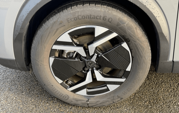 peugeot-2008-1-2-hybrid-145ch-allure-e-dcs6 - 159204686