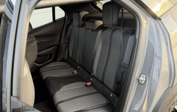 peugeot-2008-1-2-hybrid-145ch-allure-e-dcs6 - 159204686