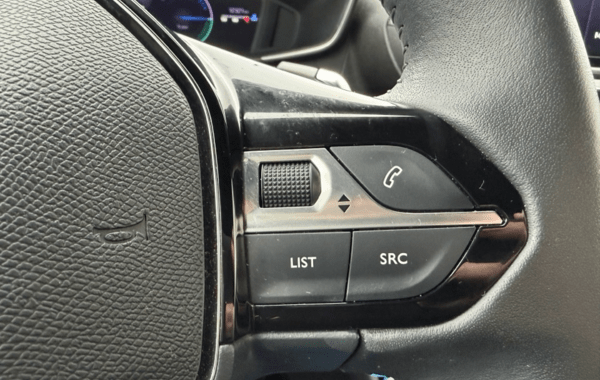 peugeot-2008-1-2-hybrid-145ch-allure-e-dcs6 - 159224686