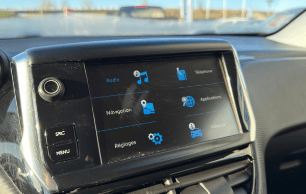 peugeot-208-1-5-bluehdi-100ch-e6-c-signature-bvm5-5p - 159264686