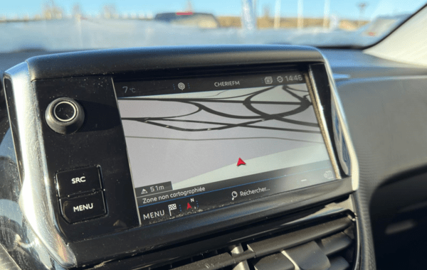 peugeot-208-1-5-bluehdi-100ch-e6-c-signature-bvm5-5p - 159264686