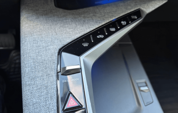 peugeot-3008-1-2-hybrid-136ch-allure-e-dcs6 - 159434686