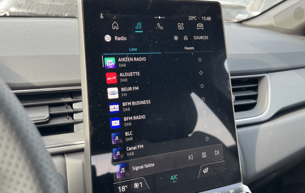 renault-captur-ii-1-8-e-tech-full-hybrid-160ch-techno-25 - 159874686