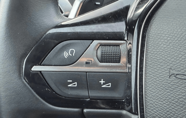 peugeot-3008-1-5-bluehdi-130ch-s-s-allure-eat8 - 159974686