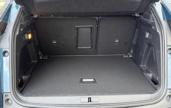 peugeot-3008-1-5-bluehdi-130ch-s-s-allure-eat8 - 159974686