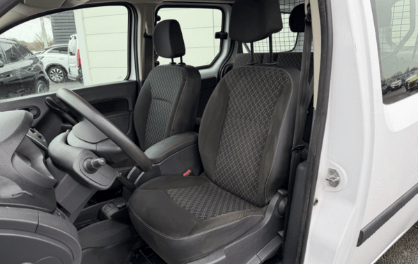 renault-kangoo-ii-express-1-5-dci-110-energy-maxi-cabine-approfondie-grand-confort - 160034686