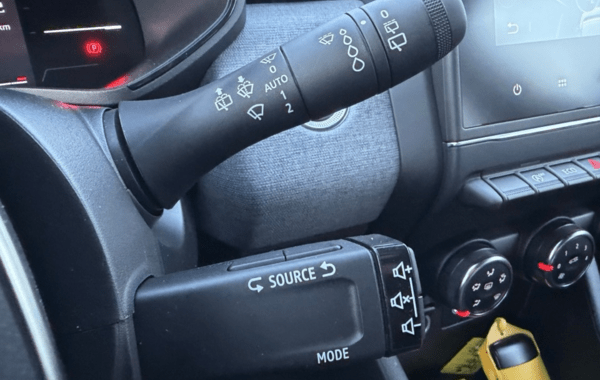 renault-clio-v-1-5-dci-100ch-evolution-25 - 160154686