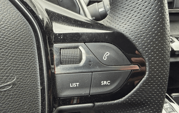 peugeot-3008-1-5-bluehdi-130ch-s-s-gt-eat8 - 160474686