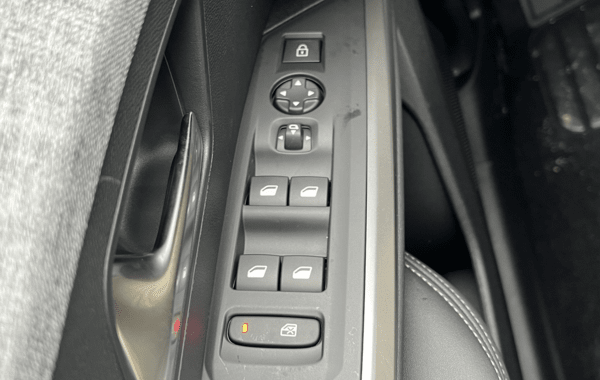 peugeot-3008-1-2-hybrid-145ch-allure-e-dcs6 - 160664686