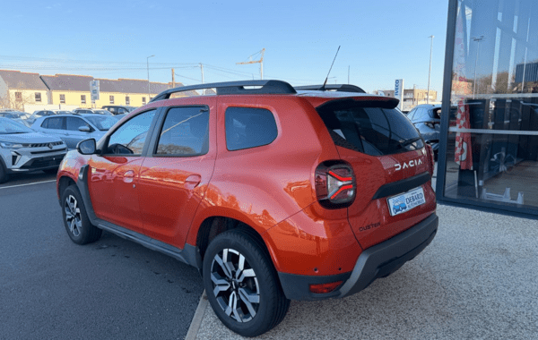 dacia-duster-1-5-blue-dci-115ch-journey-4x2 - 160874686