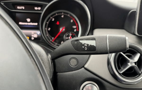 mercedes-gla-200-d-136ch-sensation-7g-dct-euro6c - 160884686