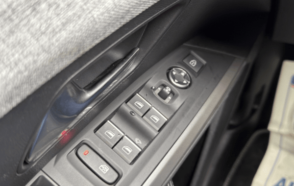 peugeot-3008-1-2-hybrid-145ch-gt-e-dcs6 - 160984686