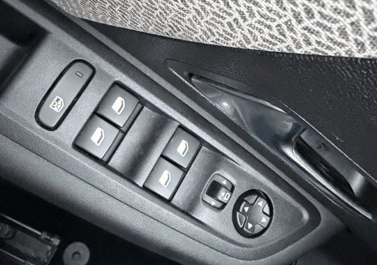 citroen-c4-1-5-bluehdi-130ch-s-s-max-automatique - 161194686