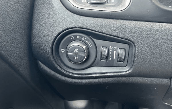 jeep-renegade-1-6-multijet-120ch-limited - 161374686