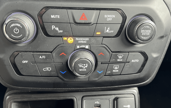 jeep-renegade-1-6-multijet-120ch-limited - 161374686