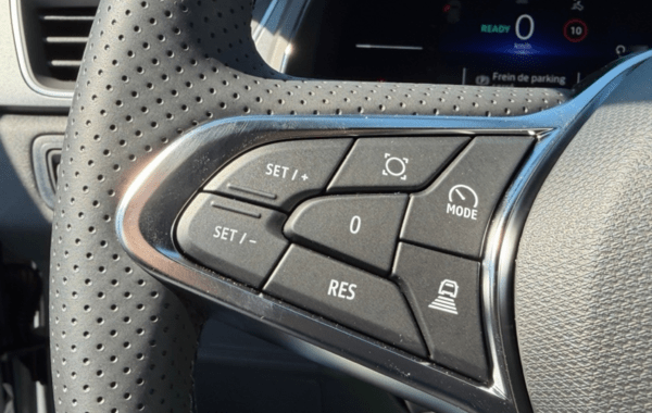 renault-captur-ii-1-8-e-tech-full-hybrid-160ch-techno-25 - 161434686