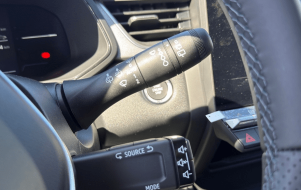 renault-captur-ii-1-8-e-tech-full-hybrid-160ch-techno-25 - 161434686