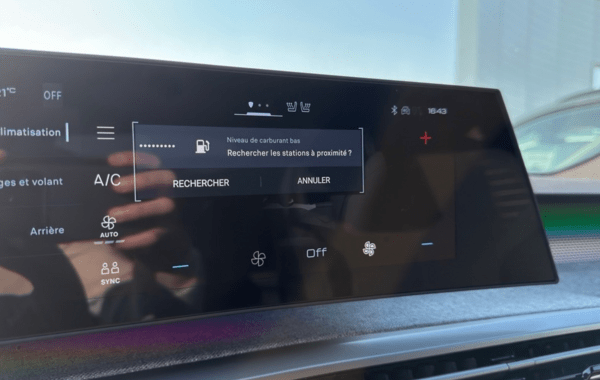 peugeot-5008-hybrid-145ch-gt-e-dcs6 - 161554686