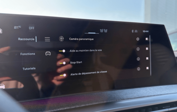 peugeot-5008-hybrid-145ch-gt-e-dcs6 - 161554686