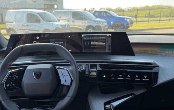 peugeot-5008-hybrid-145ch-gt-e-dcs6 - 161554686