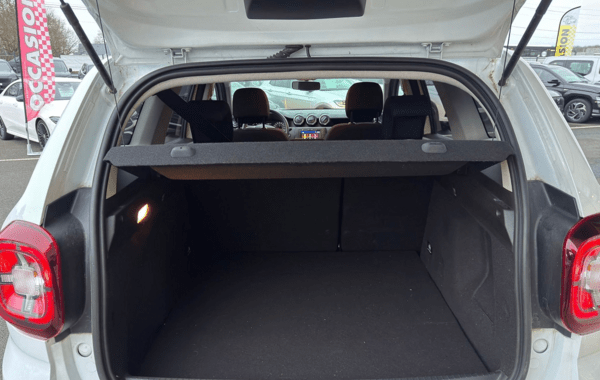 dacia-duster-1-5-blue-dci-115ch-15-ans-4x2-20 - 162024686