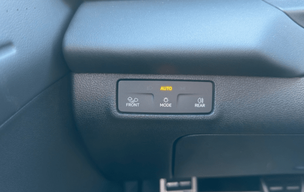 volkswagen-t-roc-1-5-etsi-150ch-r-line-dsg7 - 162094686