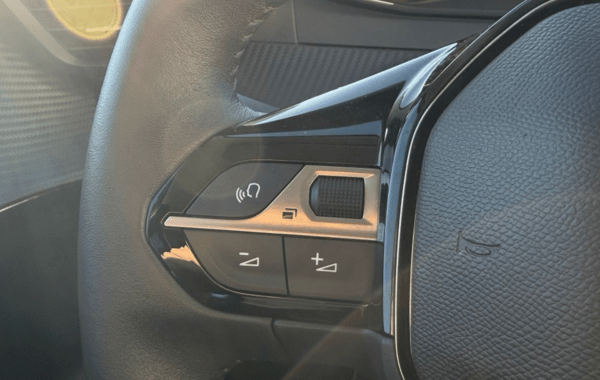 peugeot-208-1-2-puretech-75ch-s-s-style - 162174686