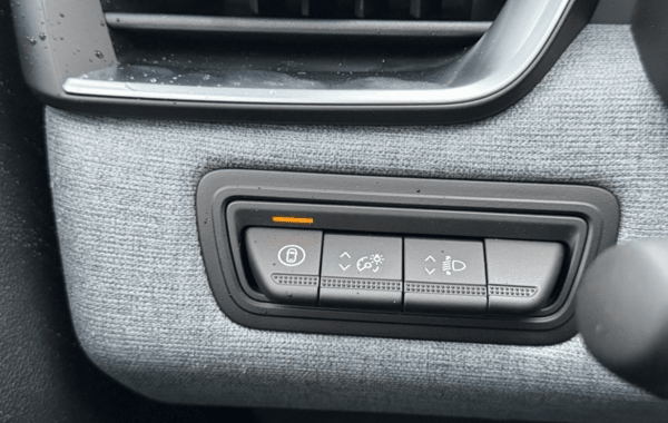 renault-clio-v-1-5-dci-100ch-evolution-25 - 162404686