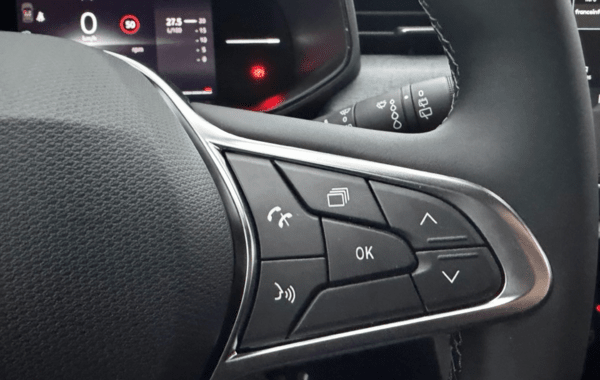 renault-clio-v-1-5-dci-100ch-evolution-25 - 162404686